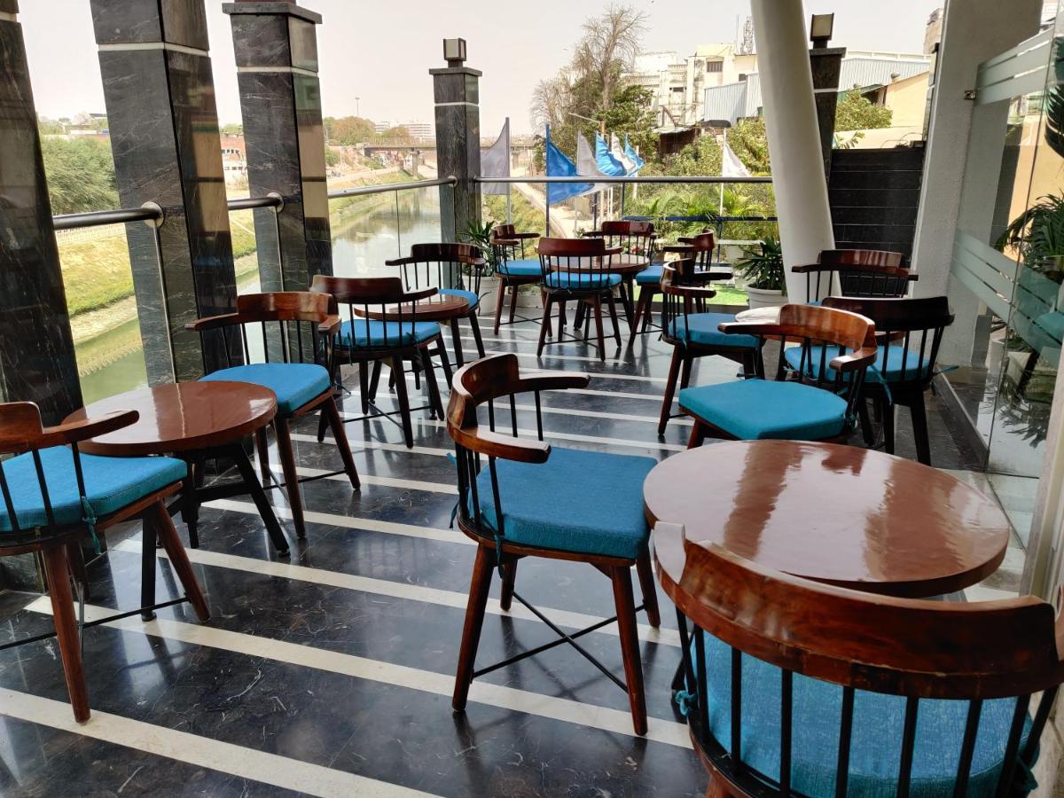 Comfort Inn Benares Экстерьер фото