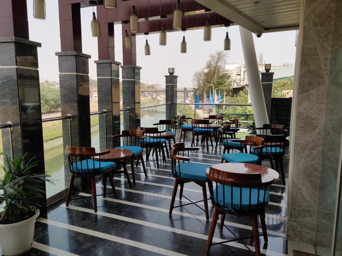 Comfort Inn Benares Экстерьер фото