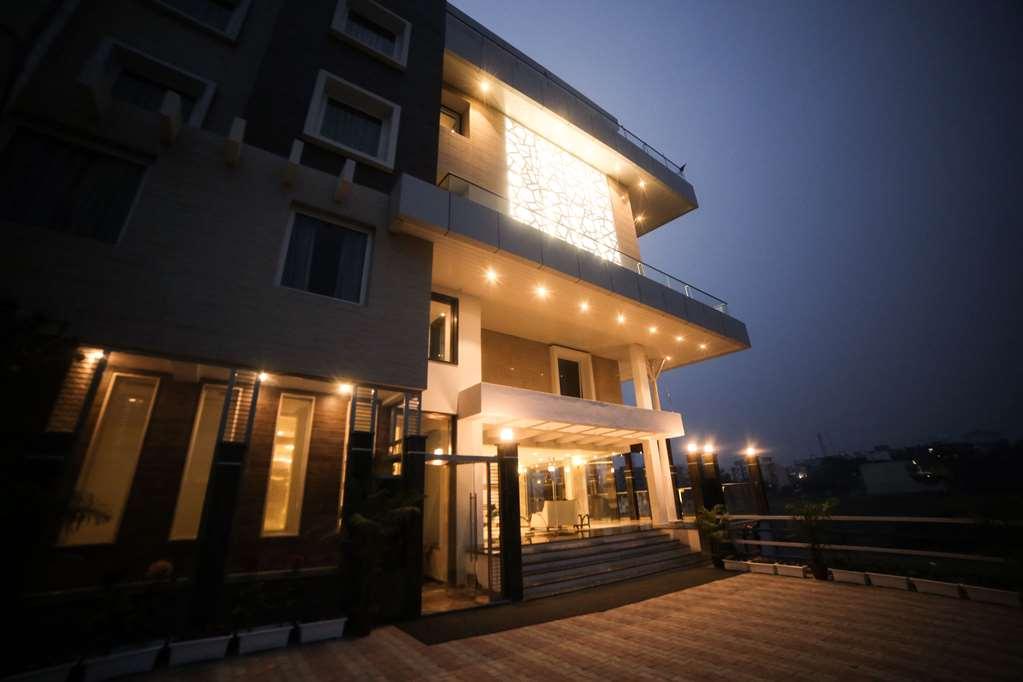 Comfort Inn Benares Экстерьер фото